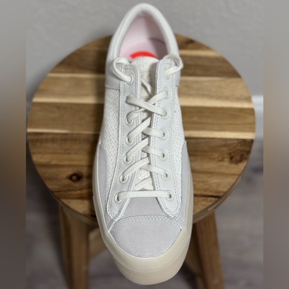 NWT & Box Converse Chuck 70 Marquis Low Top | Vintage White/Fossil Grey EU 46 - Picture 10 of 11